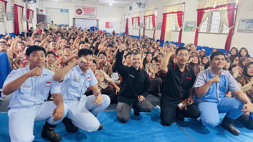 Trakindo Tingkatkan Kesiapan Karir Siswa SMP dengan Career Day dan Bantuan Kecerdasan Artifisial