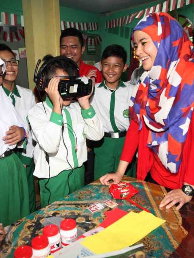 vr-indosat-2 vr-indosat-2